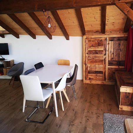 Petit Chalet Vieux Bois Bozel المظهر الخارجي الصورة