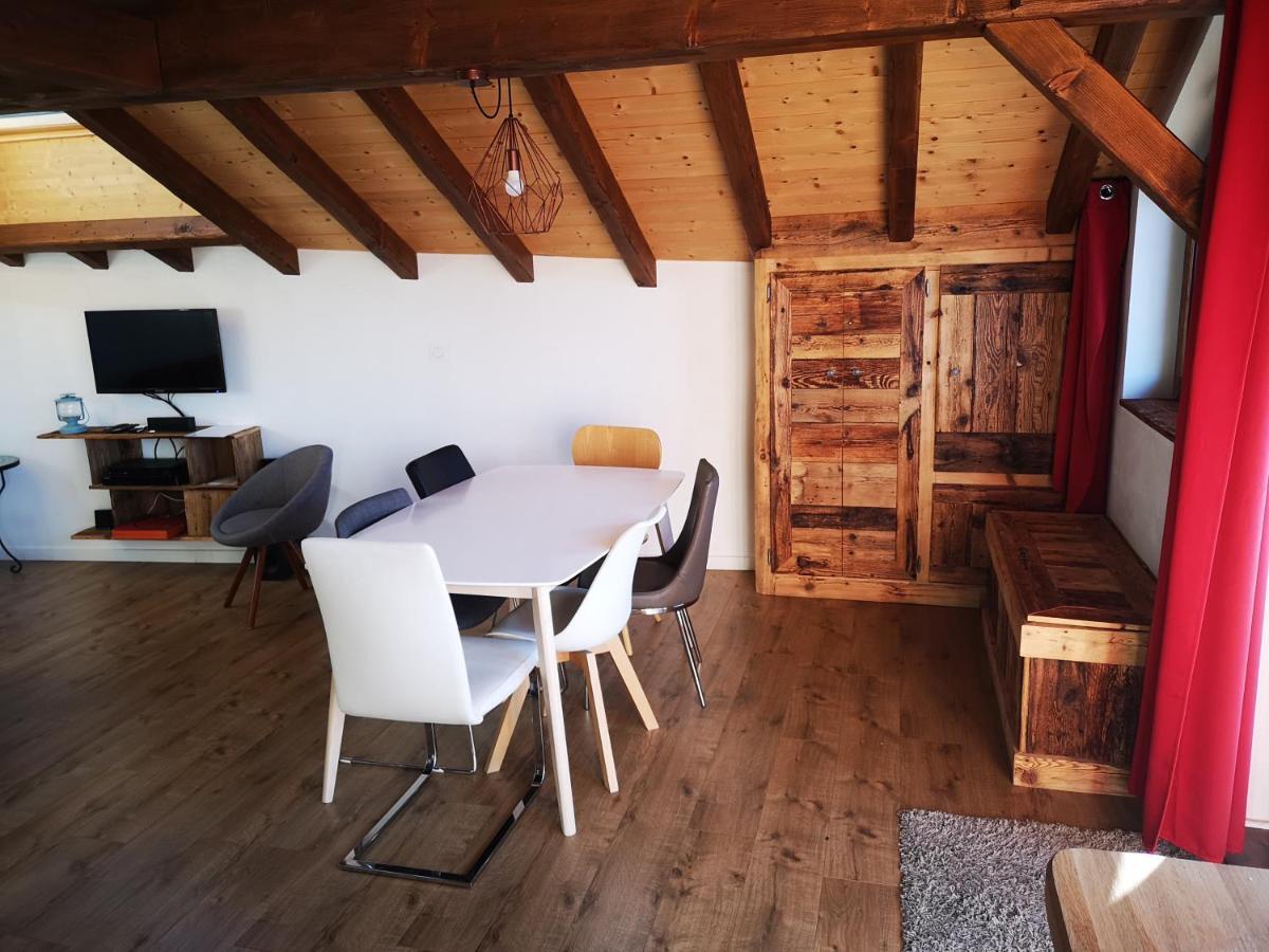 Petit Chalet Vieux Bois Bozel المظهر الخارجي الصورة